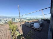 Kleine Perle im ultramodernen Wohnhaus mit Pool am Dach...