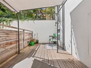 Kleine Stadtoase mit Terrassenidylle