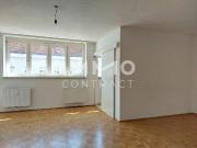 KLEINE WOHNUNG MIT GETRENNTE KÜCHE! Thaliastr. 66/7 KLEINE WOHNUNG MIT GETRENNTE KÜCHE! Thaliastr. 66/7