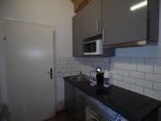 KLEINE WOHNUNG UNTERSCHIEDLICHE NUTZUNGSMÖGLICHKEITEN