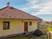 Kleiner Bungalow am Land in bester Aussichtslage, 35 km...