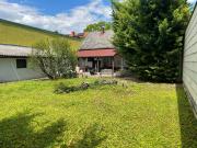 Ausbaufähiges Haus mit uneinsichtigem Garten