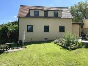 Kleines Einfamilienhaus mit großem Grundstück in guter...