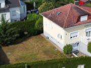 Kleines Einfamilienhaus mit Südterrasse und Garage