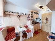 Kleines, entzückendes Appartement mit Balkon in ruhiger Lage