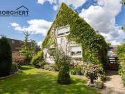 Kleines Häuschen mit tollem Grundstück in bester Lage...