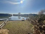 Kleines Seehaus in der Inselwelt Jois mit großer...