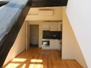 Klimatisierte Dachgeschoß Wohnung mit großer Terrasse... Klimatisierte Dachgeschoß Wohnung mit großer Terrasse...