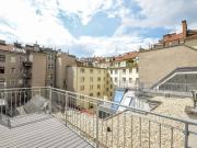 Klimatisierte DG Maisonette mit zwei Terrassen in der...