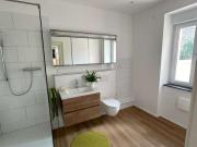 Klimatisierte, energetisch sanierte 2ZKB Sonnenbalkon...