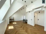 Klimatisiertes Smart Home Dachgeschoss Apartment mit 2...