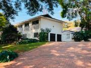kloof road 4 bedroom, 2.5 bathroom.