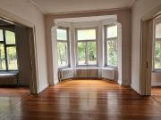 KOMFORTABLE 6 ZIMMER ALTBAUWOHNUNG KOMFORTABLE 6 ZIMMER ALTBAUWOHNUNG