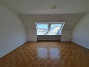 Komfortables Wohnen im DG – mit Lift, schöner...