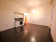 Komfortables Wohnen mit Geschichte – 1 Zimmer Wohnung...