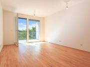 Kompakte 3 Zimmer mit Loggia!