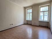 Kompakter Altbau mit Potenzial – 1 Zimmer Wohnung in... Kompakter Altbau mit Potenzial – 1 Zimmer Wohnung in...