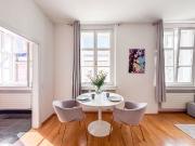 Komplett möblierte, helle Stadtwohnung Ihr neues Zuhause...