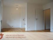 Komplett renovierte 2 Zimmer Wohnung im Herzen von...