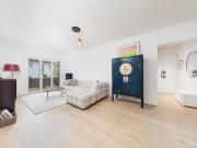 Komplett renovierte 5.5 Zimmerwohnung in ruhiger Lage