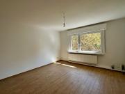 Komplett sanierte 3 Zimmer Wohnung Sofort frei