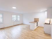 Komplett sanierte 4 Zimmer Eigentumswohnung in einer TOP...