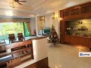 Kota Kemuning ~ Bungalow with beautiful golf view for