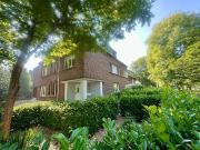 Krefeld Stadtwald! Komplett bezugsfreies & kernsaniertes...