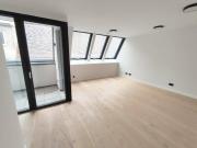 Krongasse! Sonnige Erstbezug DG Loggiawohnung auf neu...