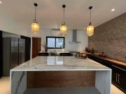 KSB: MODERN BUNGALOW AYALA ALABANG VILLAGE 79M