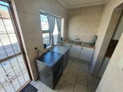 Kuilsriver, Soneike. Large modern family home on large...