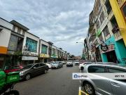Kulai Indahpura / Jalan Kenanga / 4 Storey *Ground floor...