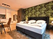 Kurzzeitapartment: Vollmöblierte 1 Zimmer Wohnung mit Balkon