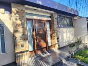 ¡La casa que soñas esta lista para vos en Guaymallen!...