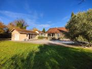 La Chapelle de la Tour Location Maison 38