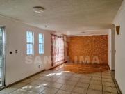 LA FAVORITA: Magnífica casa, con amplios espacios y gran...