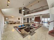 LA FUENTE, Alquilo Casa Amplia Amoblada, 5 dormitorios,...