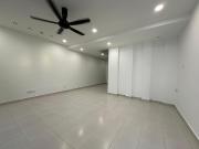 LA Garden Balcony Renovated JP Perdana Double Storey...