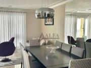 La Griffe I M P E R D Í V E L Lindo apartamento no miolo...