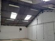 La Kennedy, bodega en renta, 175 m2, 5 ambientes, 2...