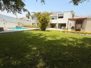 LA MOLINA: VENTA DE CASA REMODELADA