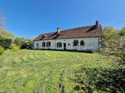 La Petite Maison dans la Prairie sur 7600m² de terrain...