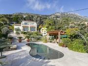 La Turbie – Villa d’environ 242 m² avec vue mer, piscine...