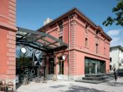 La Verrière une surface commerciale unique, un...