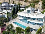 La villa está situada en la zona más tranquila de Altea...