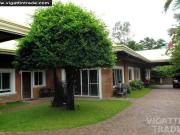 La Vista Sprawling Bungalow 65M well maintained, furnished