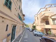 LABARO BILOCALE ARREDATO CON BALCONE E RIPOSTIGLIO