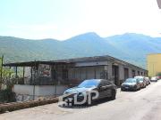 Laboratorio in vendita a Palombara Sabina, Semicentrale