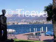 Laden /Büroflächen im Erdgeschoss mit Blick auf den See...