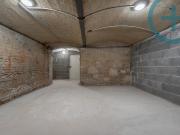 LAGERFLÄCHE IM SANIERTEN ALTBAU